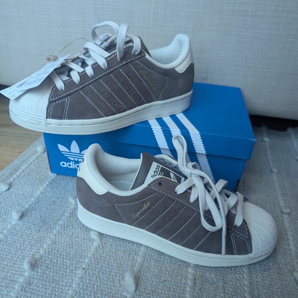 Adidas Kids Brown and White Sneakers - Picture 1 of 6